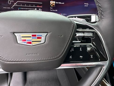 Certified 2025 Cadillac Escalade Sport Platinum AWD/4WD image 27