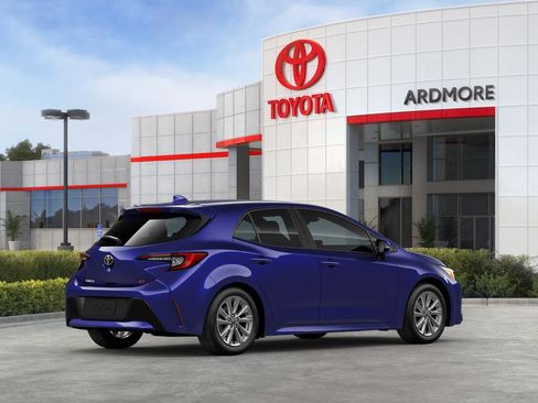 New 2025 Toyota Corolla SE image 10