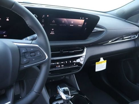 New 2026 Buick Envista Sport Touring FWD image 25