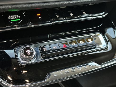 Used 2023 Lincoln Corsair FWD w/ Equipment Group 101A image 20