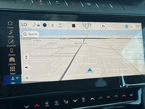 New 2026 Jeep Grand Cherokee Altitude image 17