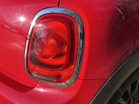 Used 2020 MINI Cooper S image 6