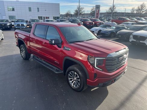 Used 2023 GMC Sierra 1500 AT4 w/ Technology Package image 5