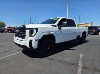 Used 2025 GMC Sierra 2500 AT4 w/ AT4 Premium Plus Package AWD/4WD video 2