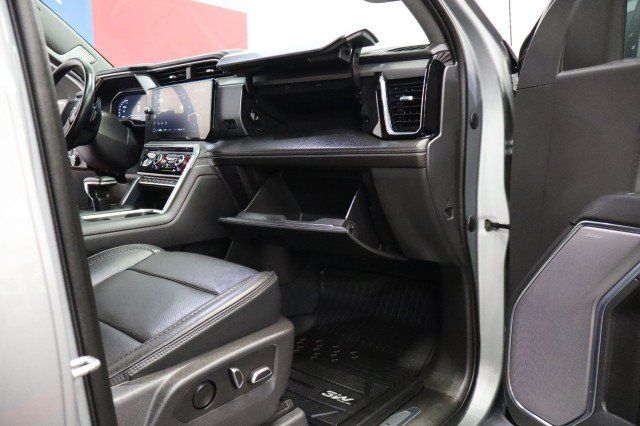Used 2023 GMC Sierra 1500 Denali w/ Denali Reserve Package AWD/4WD image 67
