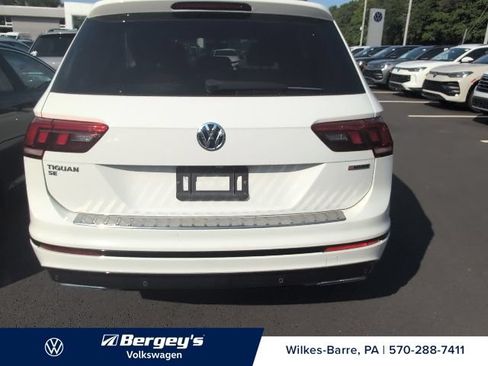 Used 2021 Volkswagen Tiguan SE R-Line w/ 3rd Row Seat Package AWD/4WD image 11