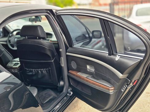 Used 2005 BMW 745Li RWD image 16