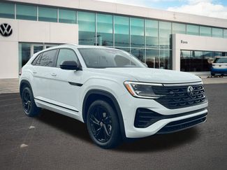 New 2026 Volkswagen Atlas Cross Sport SEL R-Line AWD/4WD video 3