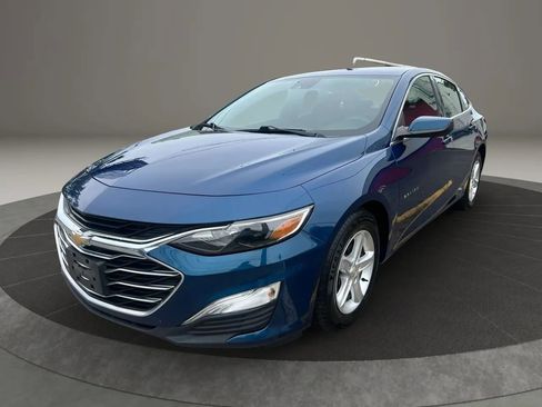 Used 2019 Chevrolet Malibu LS w/ Driver Confidence Package II FWD image 1
