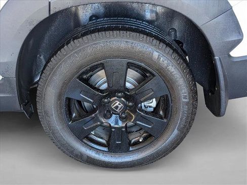 Used 2022 Honda Pilot TrailSport image 9