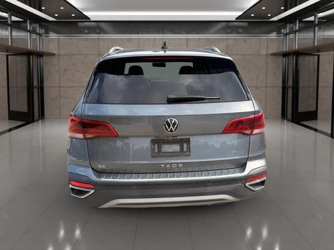 Used 2022 Volkswagen Taos SE FWD image 5