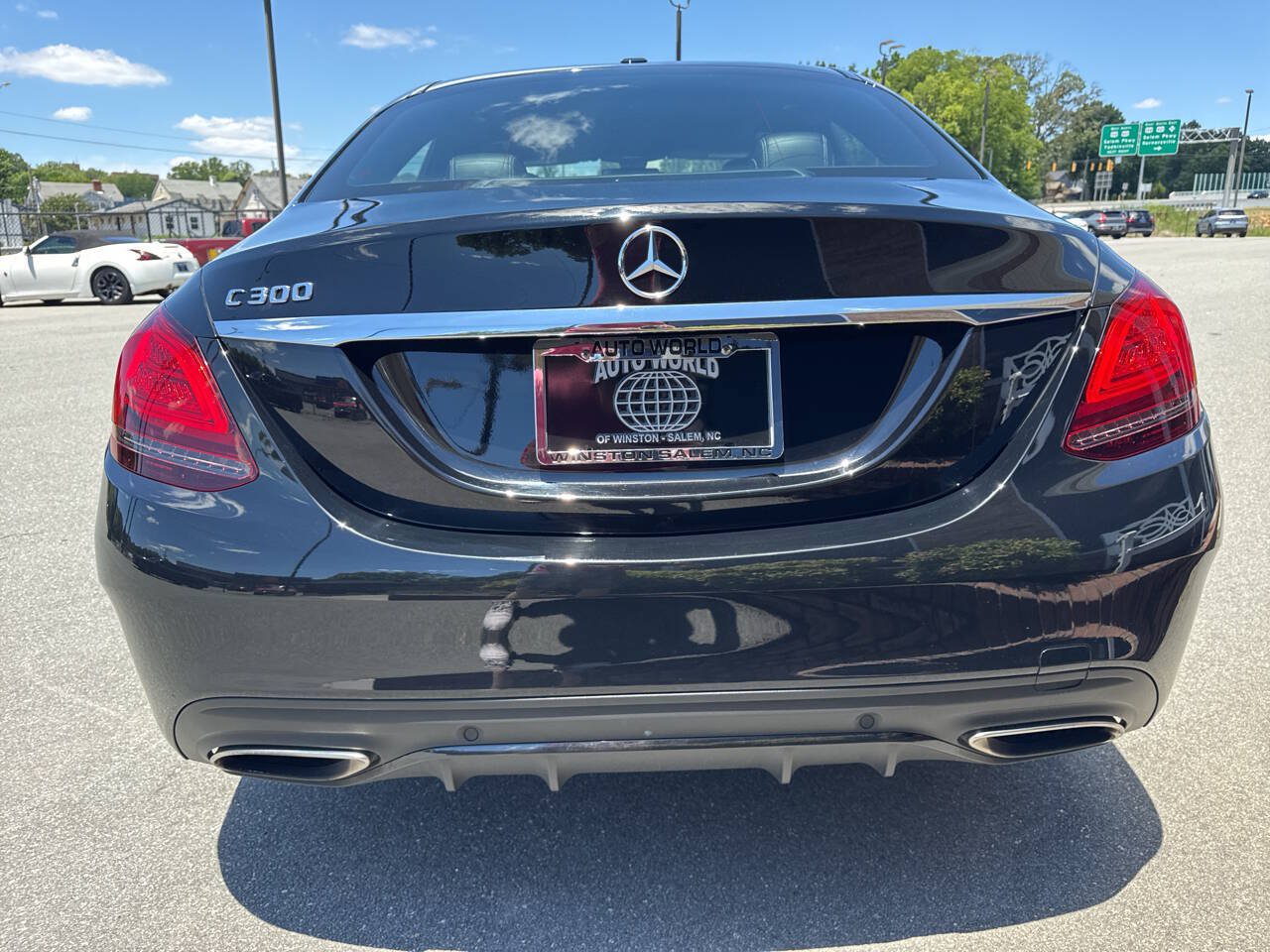 Used 2019 Mercedes-Benz C 300 Sedan image 11
