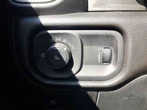 Used 2022 RAM 1500 Tradesman AWD/4WD image 30