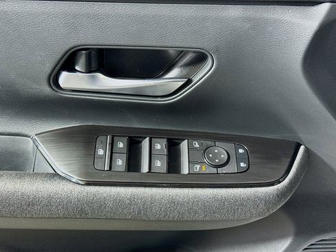 New 2026 Nissan Kicks SV w/ SV Premium Package image 15