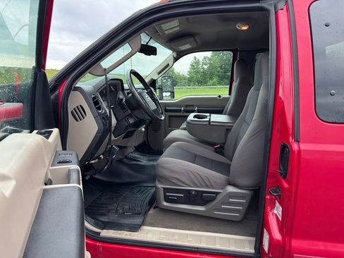 Used 2010 Ford F250 4x4 SuperCab Super Duty image 16