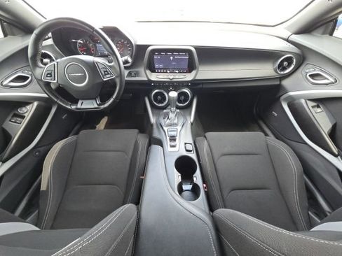 Used 2023 Chevrolet Camaro LT w/ Technology Package image 17