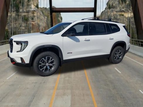New 2026 GMC Acadia AT4 w/ Luxury Package AWD/4WD image 4