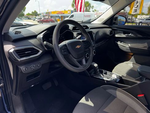 Used 2023 Chevrolet TrailBlazer LT w/ Convenience Package image 13