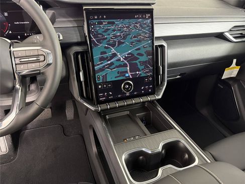 New 2026 GMC Acadia Elevation w/ Black Edition FWD image 30