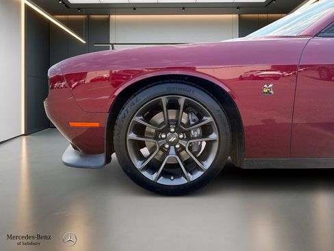 Used 2021 Dodge Challenger R/T Scat Pack w/ Shaker Package RWD image 18