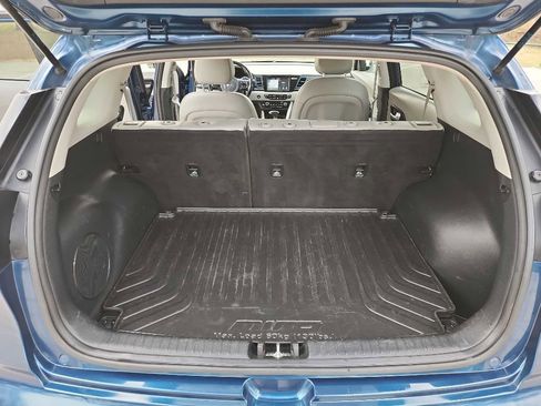 Used 2019 Kia Niro Touring image 33