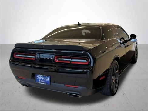 Used 2018 Dodge Challenger R/T Scat Pack w/ Driver Convenience Group image 7
