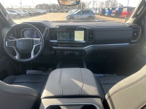 Used 2025 Chevrolet Silverado 3500 LTZ w/ Trail Boss Package image 21