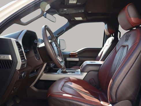 Used 2018 Ford F150 King Ranch w/ Equipment Group 601A Luxury image 17