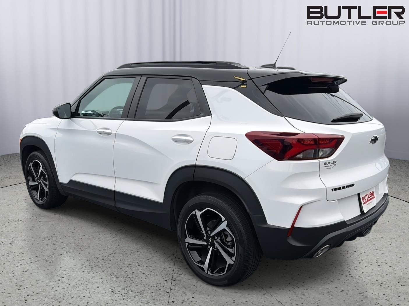 Certified 2023 Chevrolet TrailBlazer RS w/ Convenience Package FWD image 4