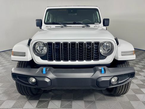 Used 2024 Jeep Wrangler Sport S w/ Convenience Group image 8