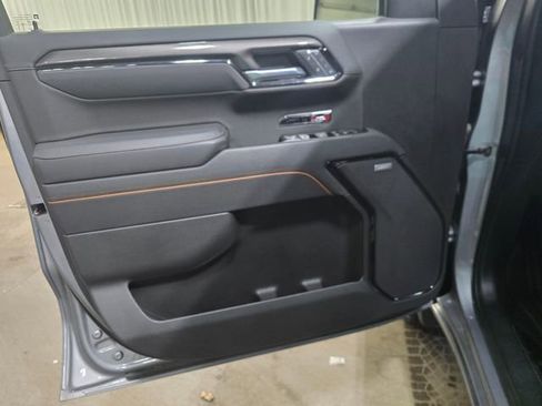 Used 2025 GMC Sierra 1500 AT4 AWD/4WD image 14