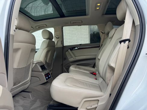 Used 2011 Audi Q7 3.0T Premium Plus AWD/4WD image 19