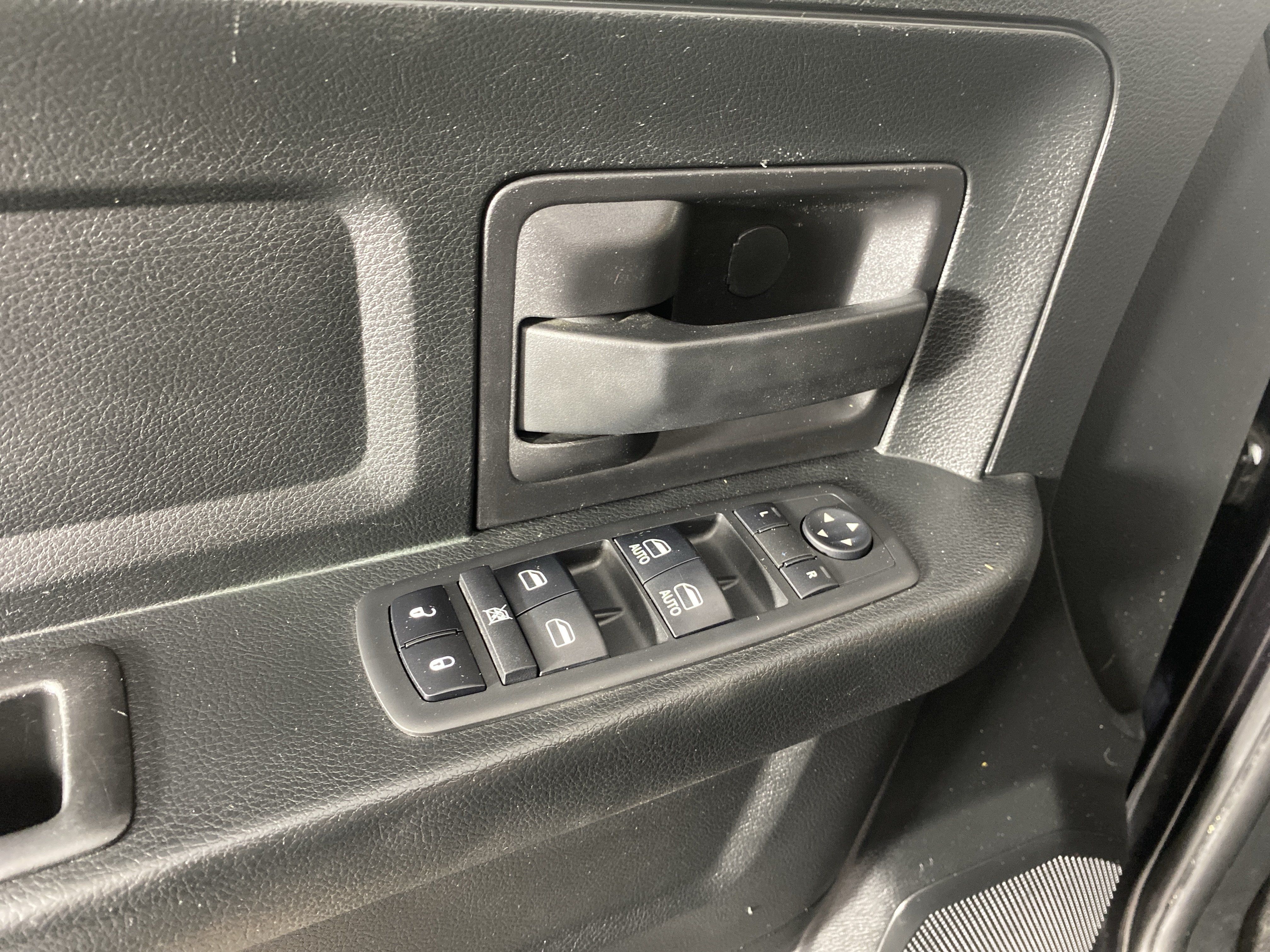 Used 2017 RAM 1500 Tradesman w/ Popular Equipment Group AWD/4WD image 13