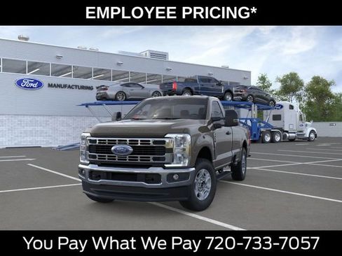 New 2026 Ford F350 XLT w/ FX4 Off-Road Package AWD/4WD image 2