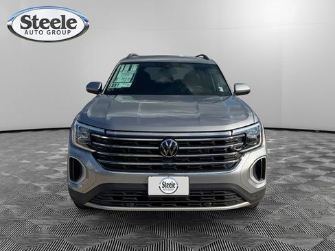 New 2026 Volkswagen Atlas SE FWD image 8