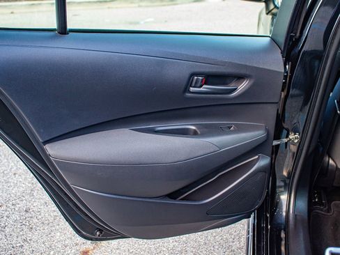 Used 2022 Toyota Corolla LE w/ Carpet Mat Package (TMS) image 14