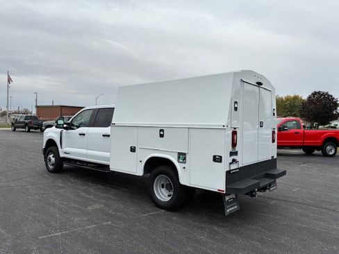 Used 2023 Ford F350 XL w/ Snow Plow Prep Package image 3