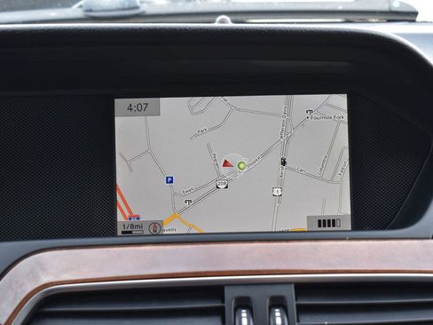 Used 2013 Mercedes-Benz C 300 4MATIC Sedan image 30