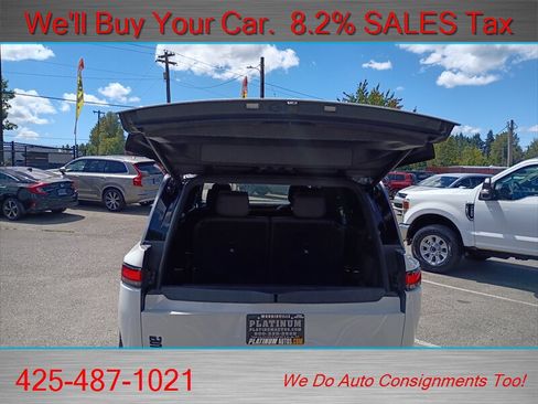 Used 2023 Rivian R1S Adventure AWD/4WD image 11