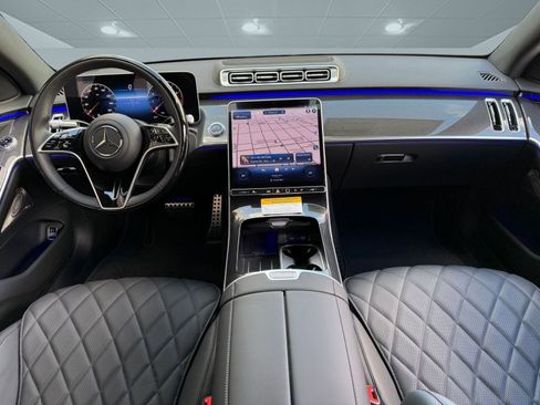 New 2026 Mercedes-Benz S 580 4MATIC Sedan image 12