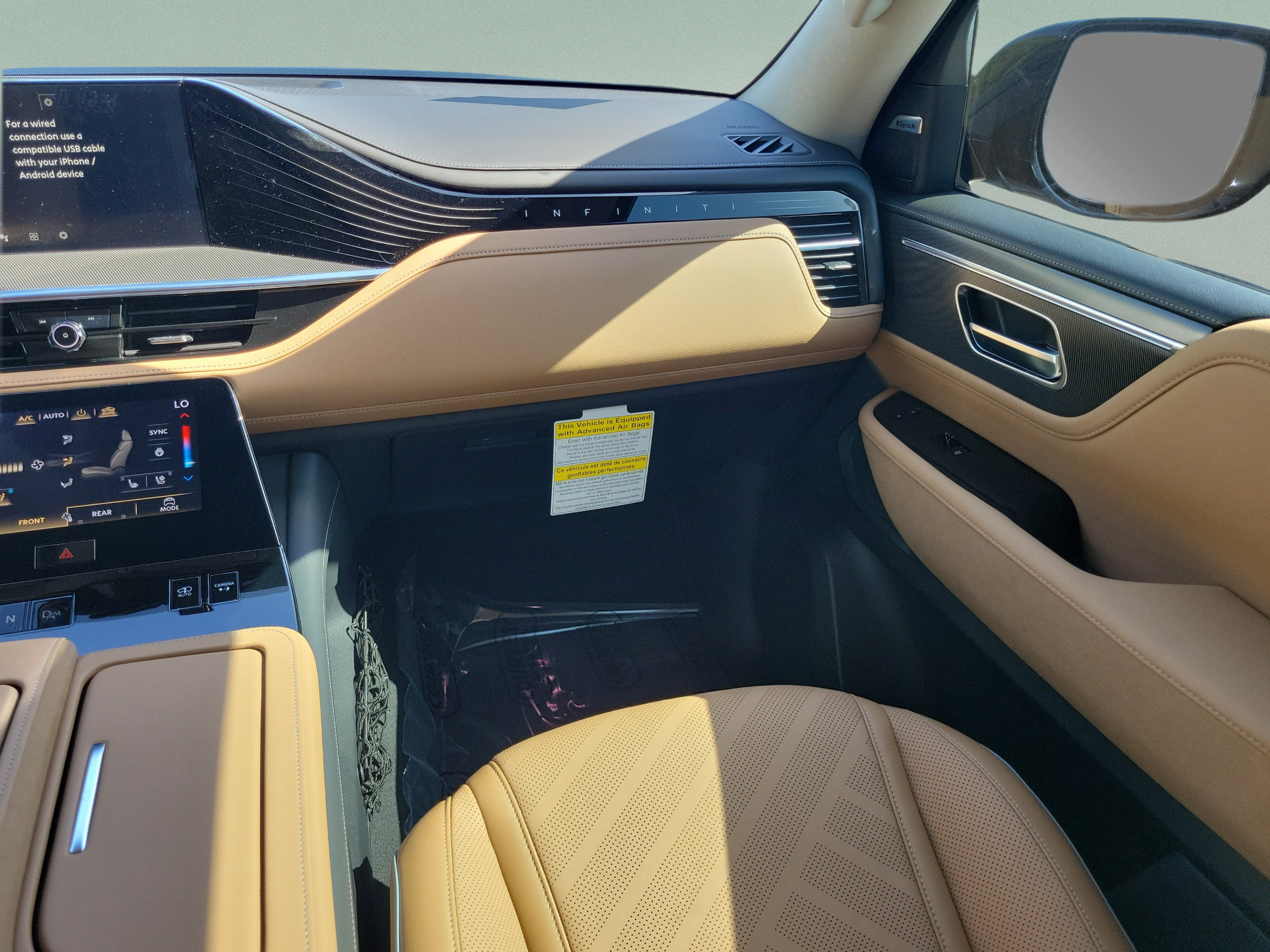 New 2027 INFINITI QX80 Luxe w/ Cargo Package AWD/4WD image 8