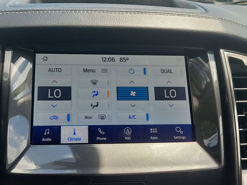 Used 2022 Ford Ranger Lariat w/ Technology Package RWD image 25