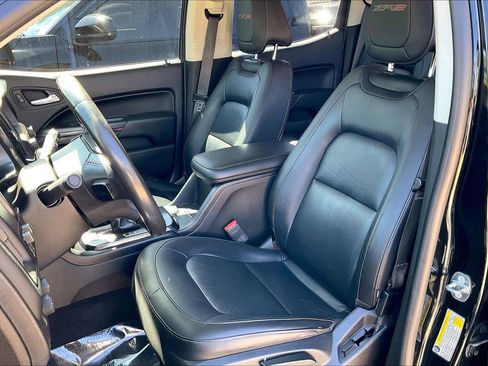 Used 2018 Chevrolet Colorado ZR2 w/ ZR2 Midnight Special Edition image 24