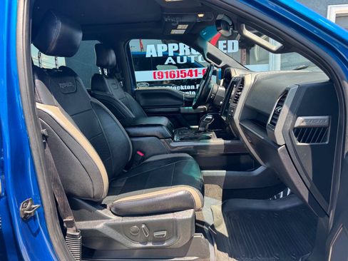 Used 2017 Ford F150 Raptor w/ Equipment Group 802A Luxury AWD/4WD image 12