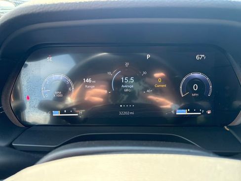 Used 2021 Jeep Grand Cherokee L Laredo w/ Luxury Tech Group I AWD/4WD image 13