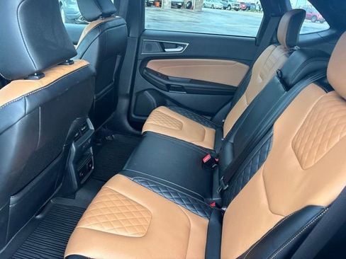 Certified 2024 Ford Edge Titanium w/ Titanium Elite Package AWD/4WD image 17