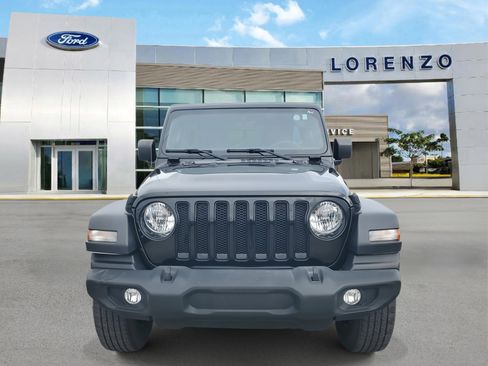Used 2023 Jeep Wrangler Unlimited Sport image 2