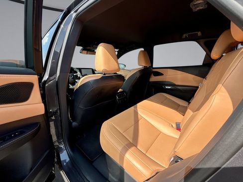 Used 2025 Lexus RX 350 FWD w/ Technology Package image 33