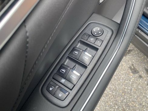 New 2024 Maserati Levante Trofeo image 18