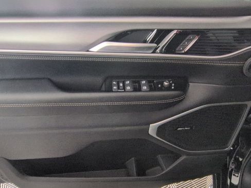 New 2026 Jeep Grand Wagoneer 4WD image 22